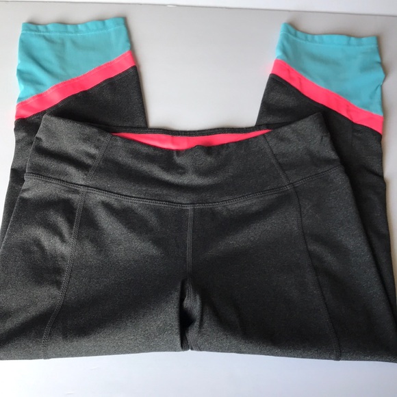 Calvin Klein Pants - Calvin Klein Performance athletic leggings